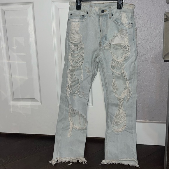 LF Carmar Emelia COSMO SUPER SHRED RELAX FIT
JEAN Size 25 - Picture 4 of 12